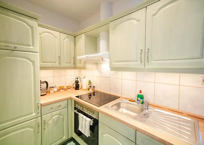 Jasmin - Zentrum Neu Renoviert Daire