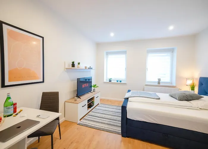 Daire Jasmin - Zentrum Neu Renoviert Gera